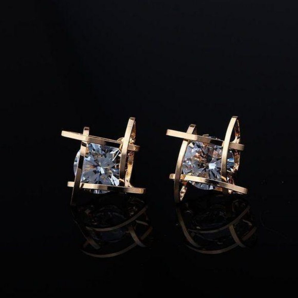 NEW Gold 3D Caged Diamond Stud Earrings - Picture 3 of 6